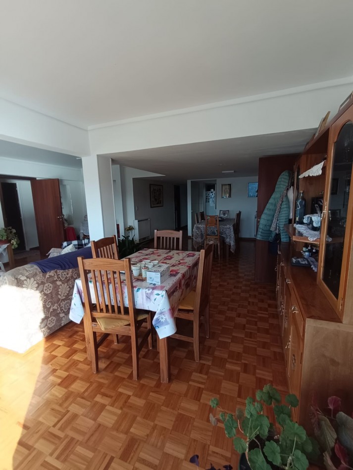 Departamento con vista al lago en Frey 22 