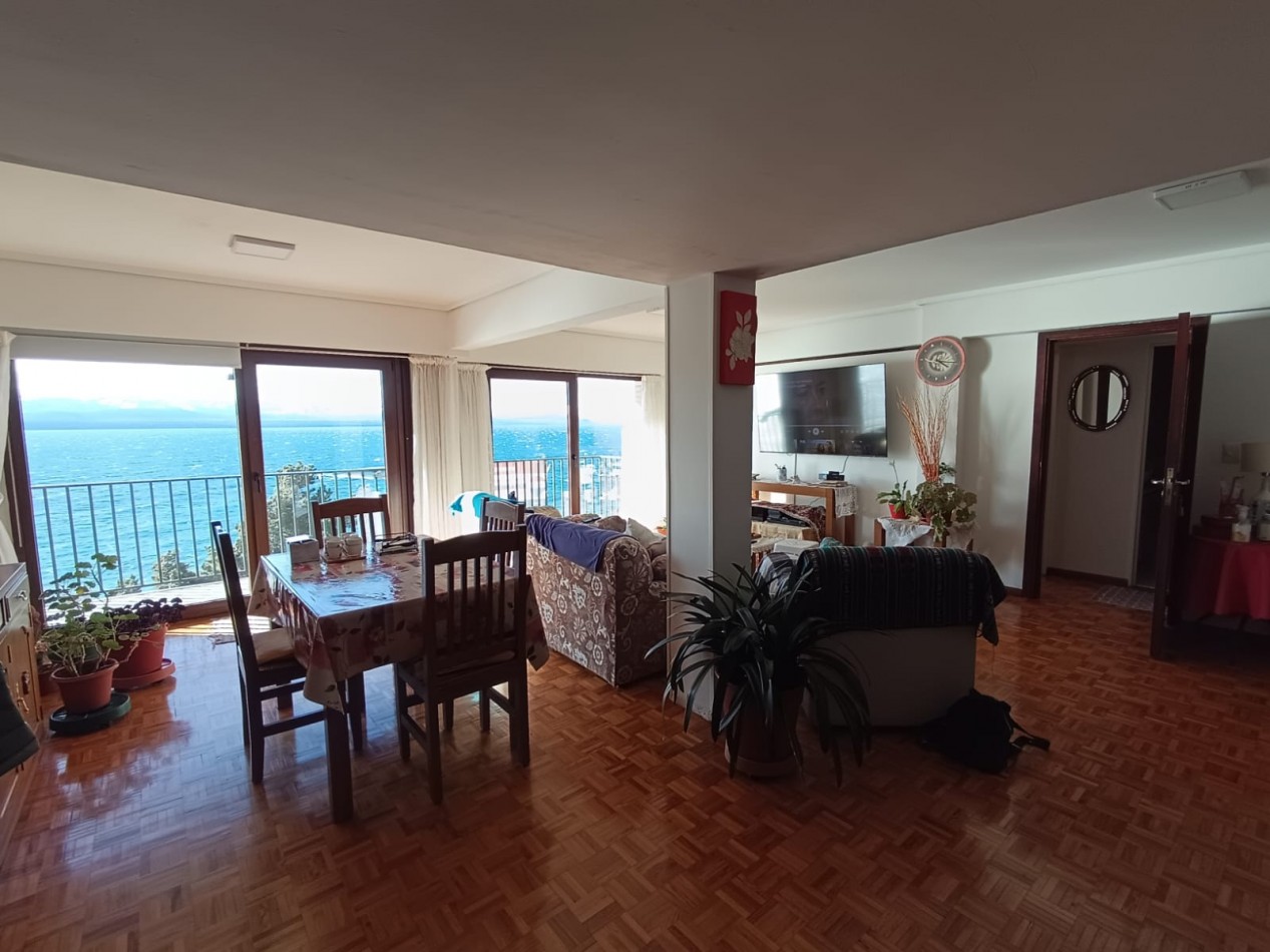 Departamento con vista al lago en Frey 22 