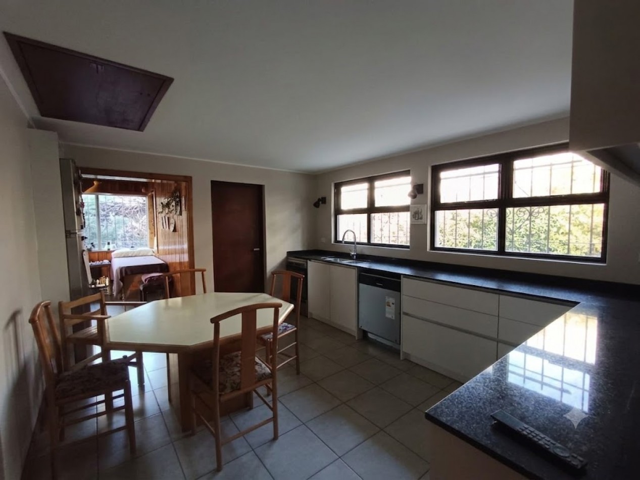 Casa en Jardin Botanico - Bajada del Parana al 200