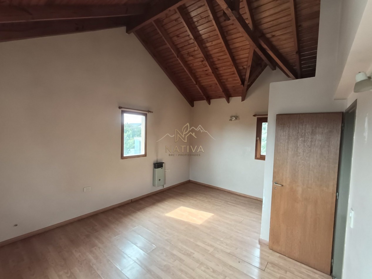 Casa en Barrio Las Victorias - Juncal al 3500