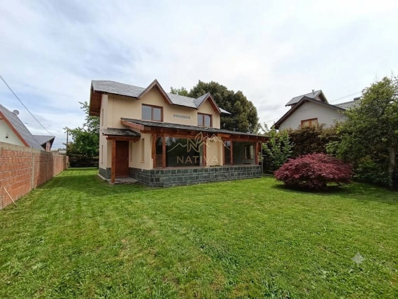 Casa en Barrio Las Victorias - Juncal al 3500