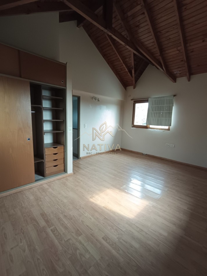 Casa en Barrio Las Victorias - Juncal al 3500