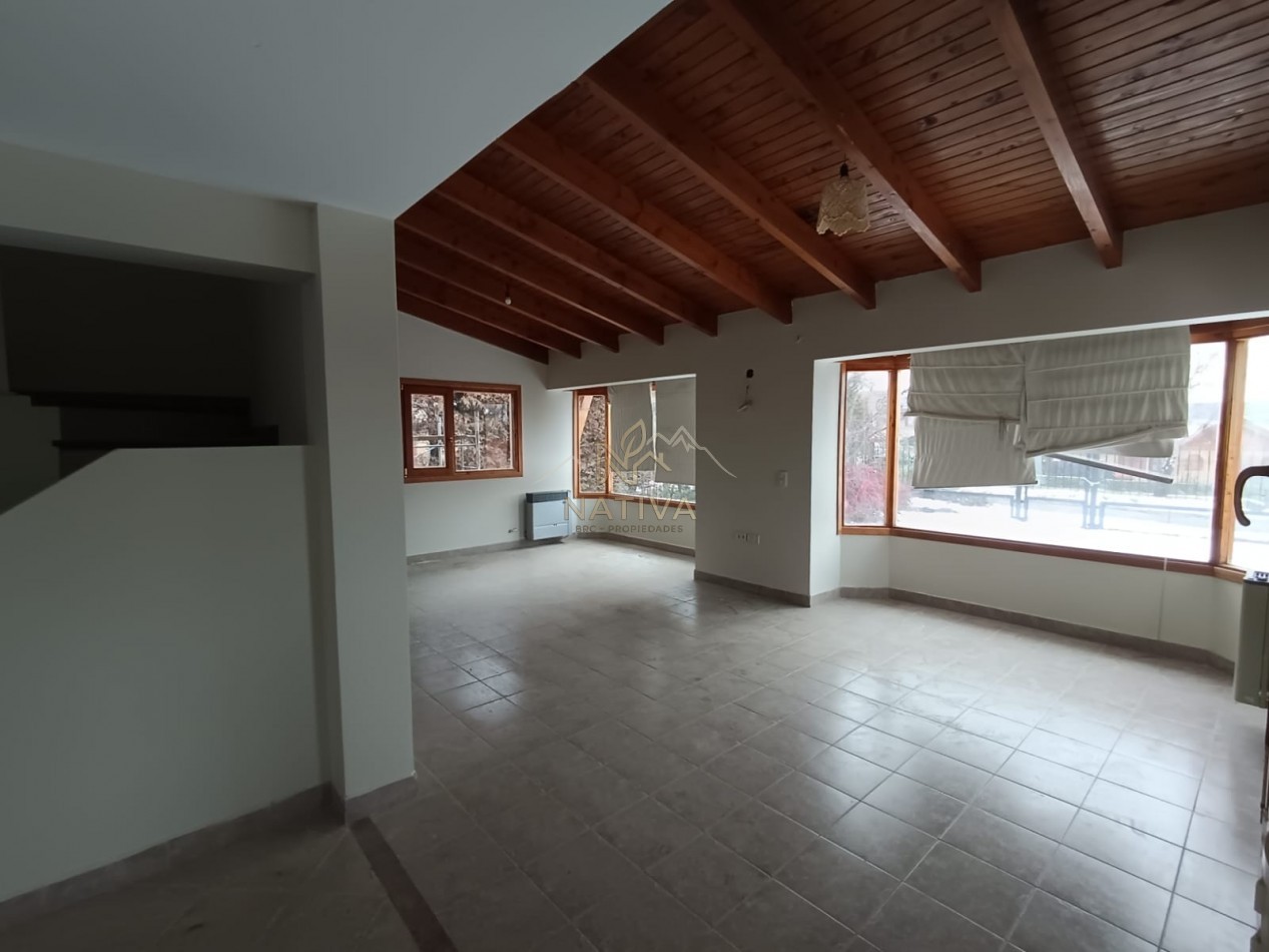 Casa en Barrio Las Victorias - Juncal al 3500