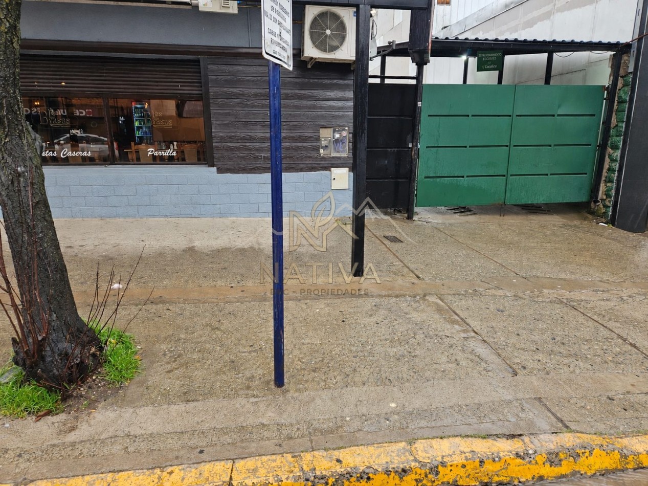 Playa de Estacionamiento para Autos